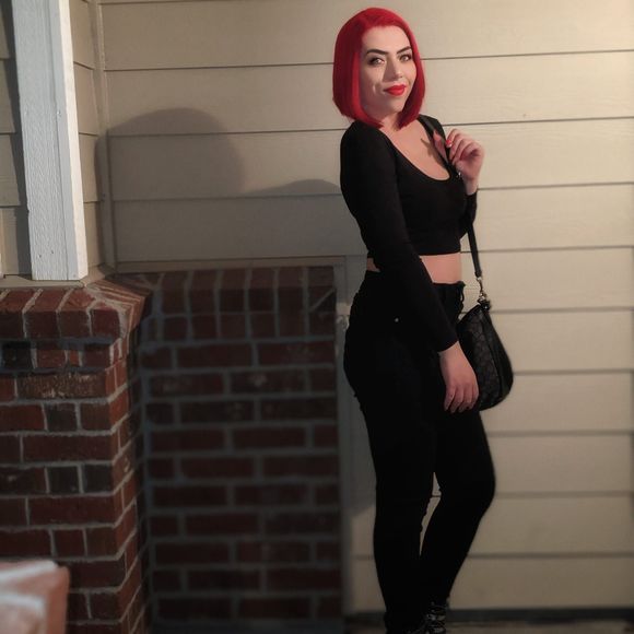 Meet your Posher, Maria - Picture 1 of 1